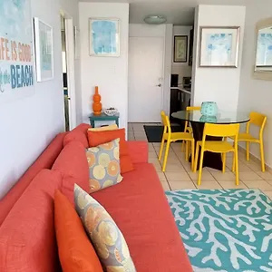 Apartment Beachfront Coral Beach 